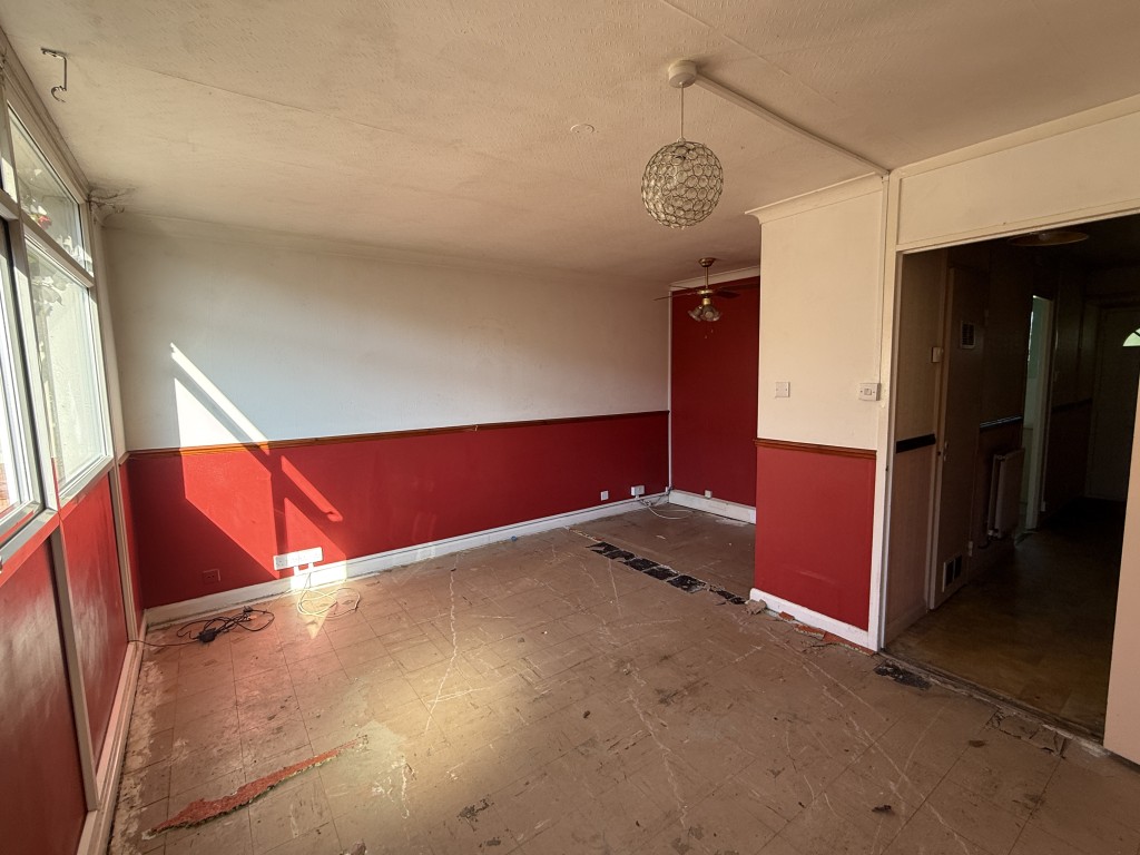 255 Bicknor Road, Maidstone, Kent, ME15 9PL